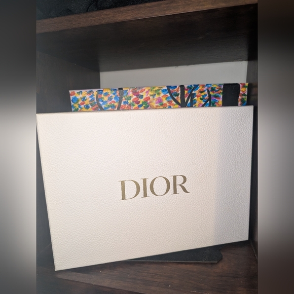 Dior Accessories - Dior White Textured Box
